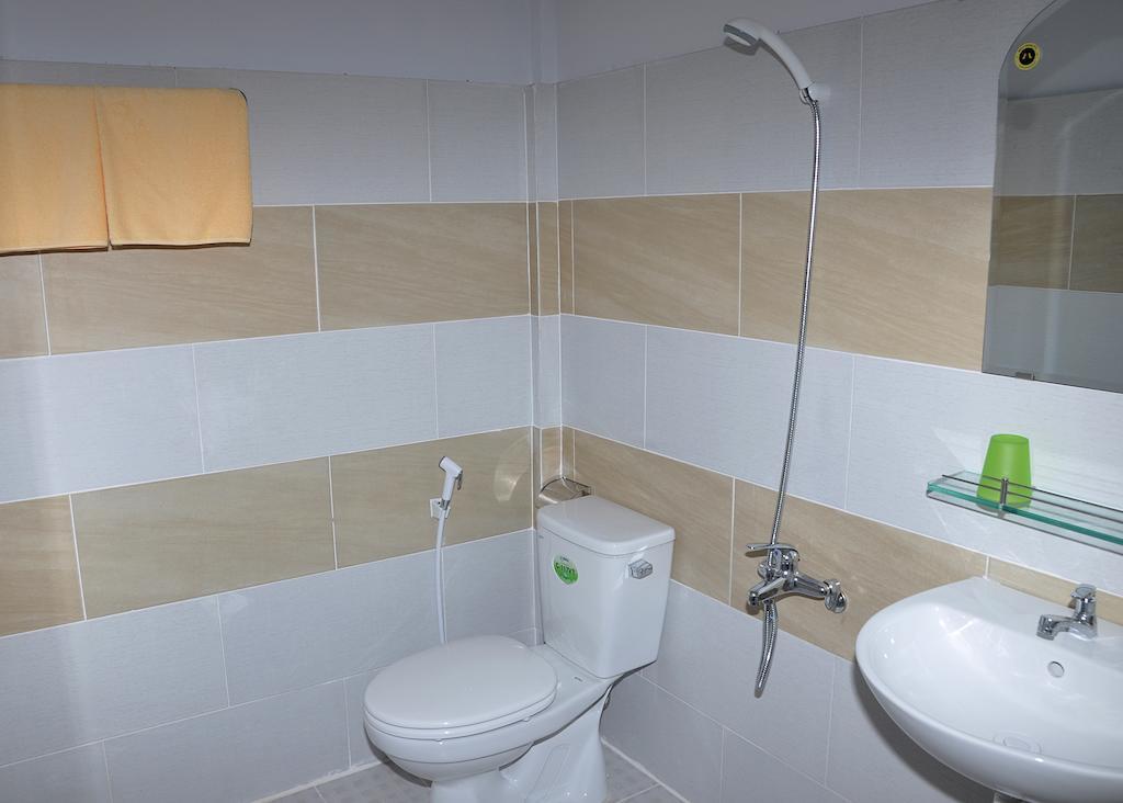 Phi Yen Hotel Chi Khu Co Ong Room photo