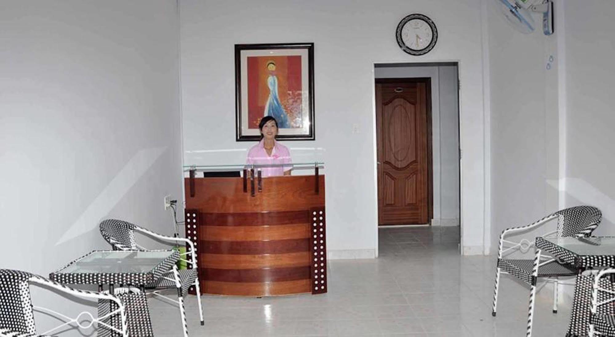Phi Yen Hotel Chi Khu Co Ong Exterior photo